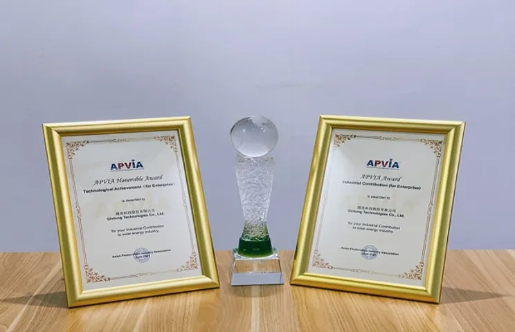 String Of Awards Recognise Solis at SNEC 2021 in China