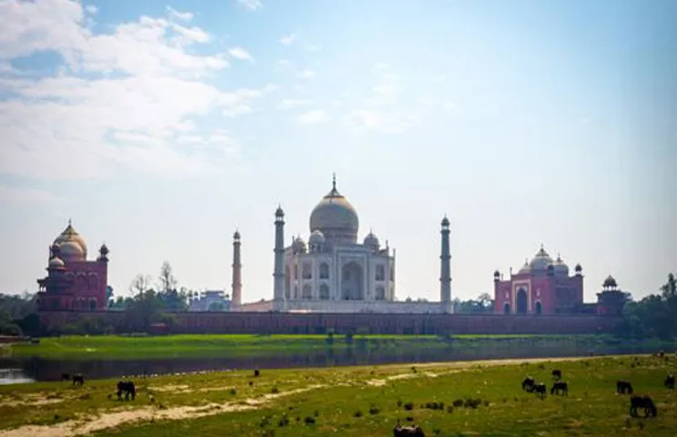 SECI agra taj