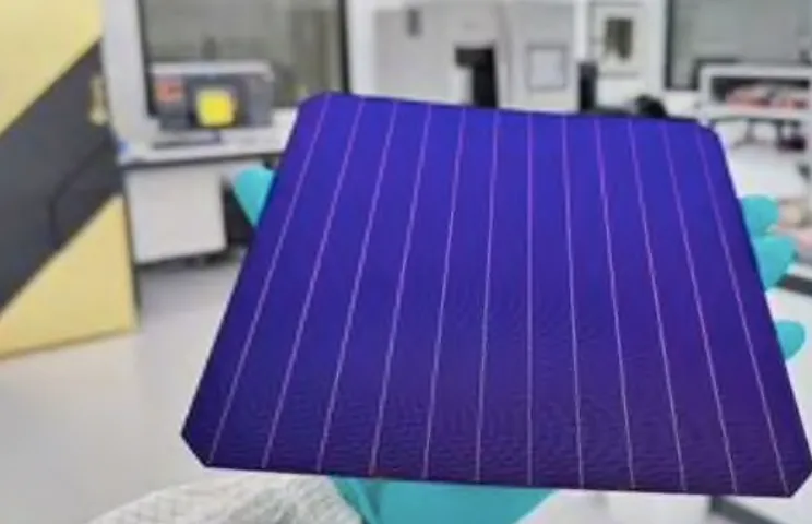 Aussie Firm Stirs Market with Silver-free Cell at Record 25.54% Efficiency