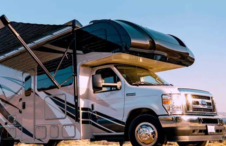 recreational vehicles (RV) with Solar