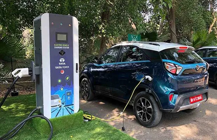 MSEDCL, Apollo Tyres, tata nexon charging