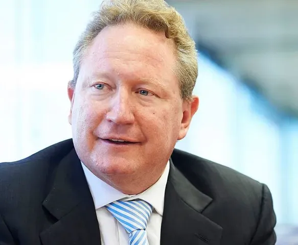 Australia’s Leading Miner Andrew Forrest to Invest $2.2 Billion in RE