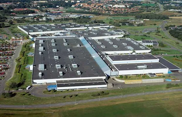 volvo-solar plant