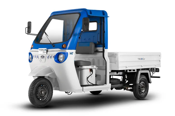 Amplus Solar Adds Mahindra's Three-Wheeler EV Zor Grand To Mobility Fleet