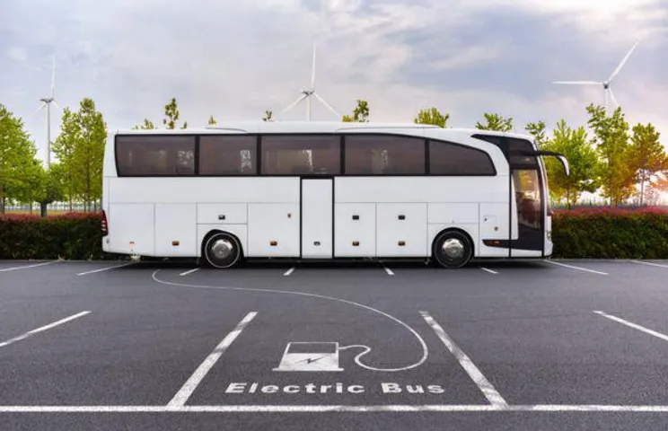 Delhi Notifies Premium Bus Aggregator Policy, Allows Aid For E-Buses