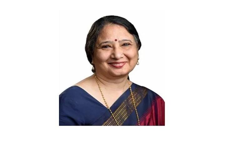 Parminder Chopra Becomes CMD at PFC, First Woman to Lead India's Largest NBFC