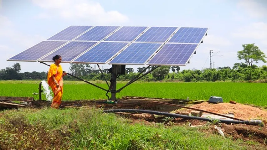 India's Solar Capacity Touches 72 GW, Rajasthan Takes The Lead