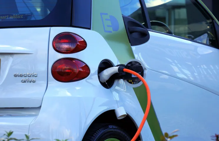 Harvard Develops Fast Charging Batteries From Solid And Lithium Ion Batteries