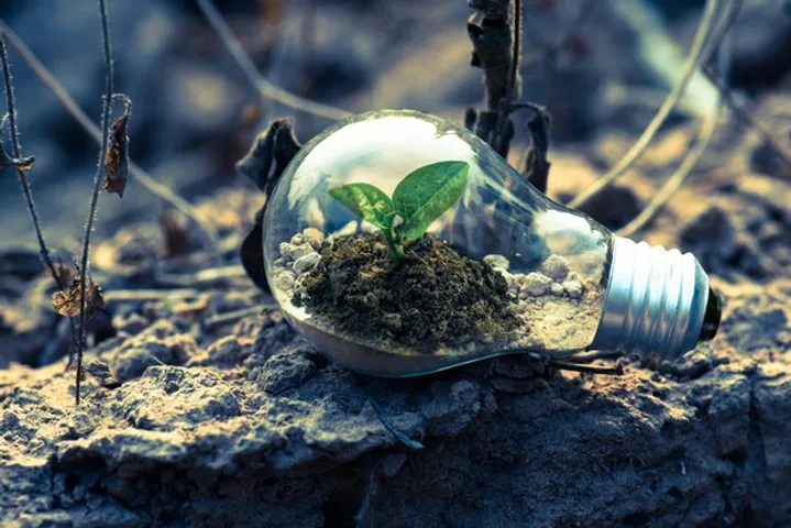DhaSh PV Technologies To Invest Rs 346.35 Crore In Karnataka RE Projects