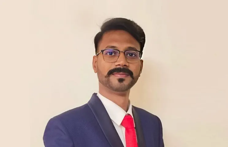 Mr. Abhijeet More, Sales Head, India – Home and Commercial Business, SMA India