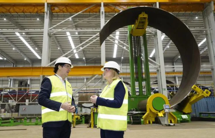 Amazon, East Anglia Three Offshore Wind Farm Sign PPA For 159 MW RE