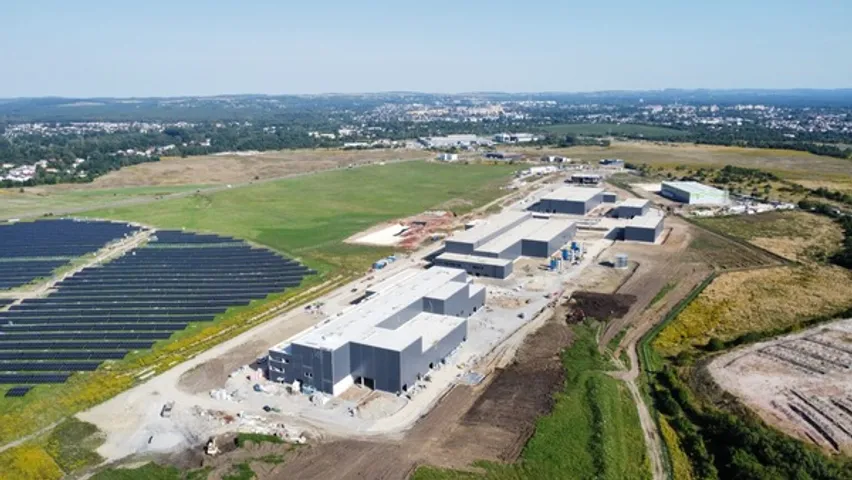 Enphase Energy Partners with Octopus Energy in UK For Micro-Inverters, BESS