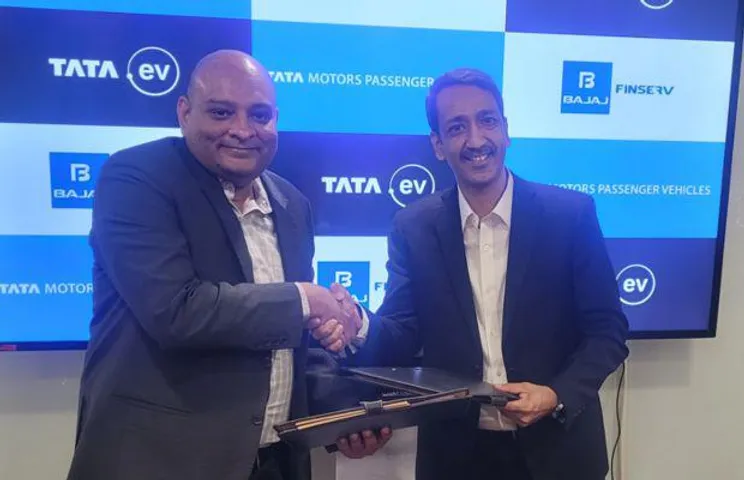 Tata Motors, Bajaj Finance Offer Supply Chain Finance Sol. To EV Dealers