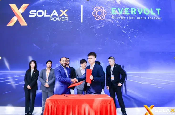 Evervolt Green Energy & SolaX Partners For Energy Advancement At SNEC