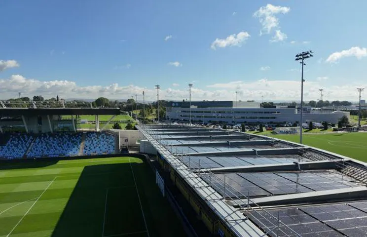 Jinko Powers Manchester City Training Ground With Tiger Neo PV Modules