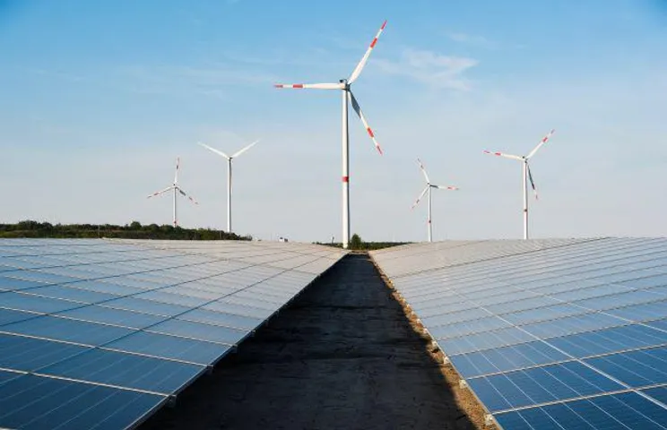Airtel To Procure Power From AMP Energy's 50 MW Wind-Solar Hybrid Project