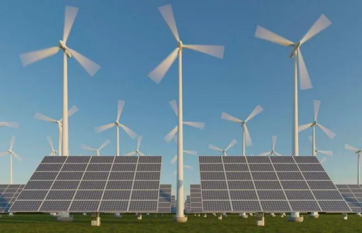 Q4 2024: Global West See Fall In Solar Prices, Wind Sees Marginal Uptick
