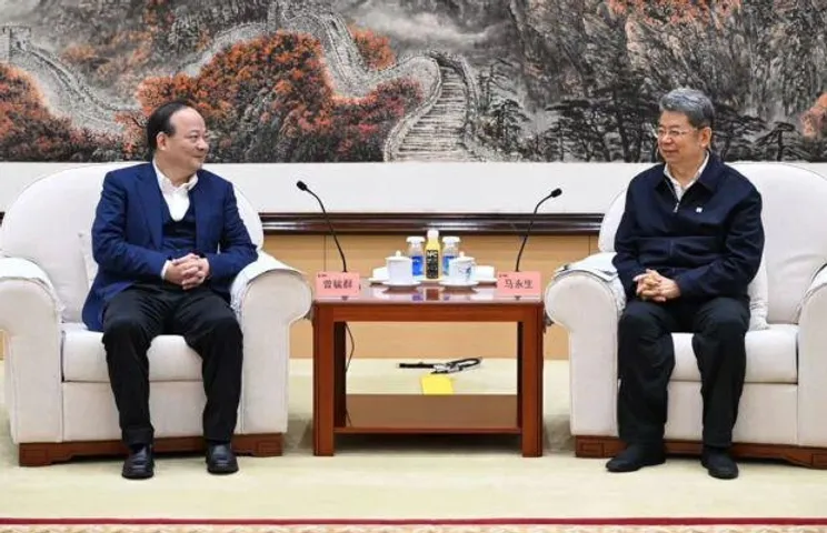 CATL, Sinopec Join Hands To Build Battery Swapping Stations