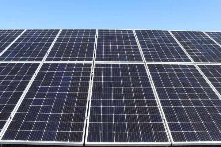  Saatvik completed 11 MW Lamlehri and 12 MW Gondpur solar projects in Himachal Pradesh under HPPCL's allocation.