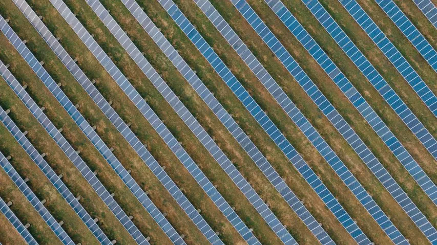NTPC Green Energy’s 300 MW Shambu ki Burj-2 Solar PV Project in Bikaner was developed in phases, with capacities becoming operational between 2022 and 2025. 