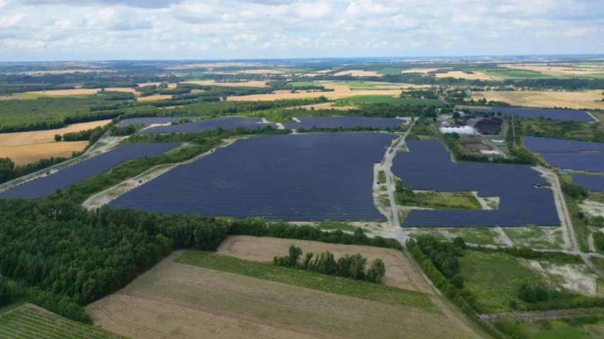 Greenberry and Fontenet 3, sold to Octopus Energy, were built on former military land and included sheep farming, forming a 136 MW solar hub. 
