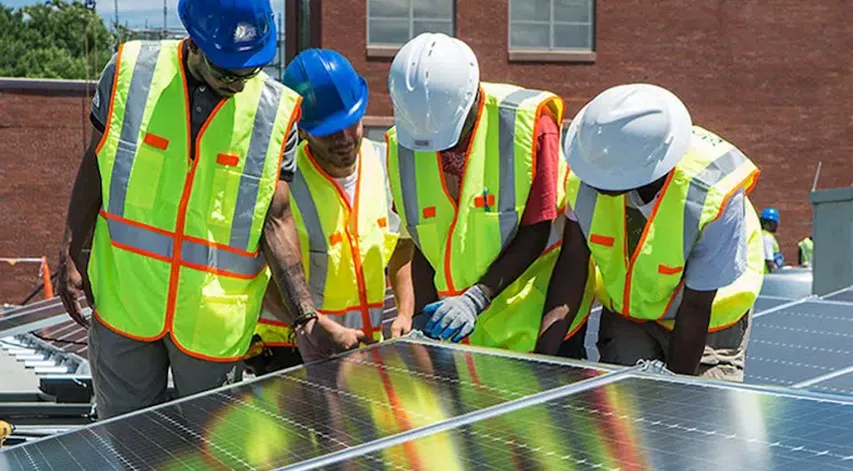 UW-Eau Claire has used the array to fully offset electricity at The Sonnentag, the largest LEED Gold campus recreation facility. 