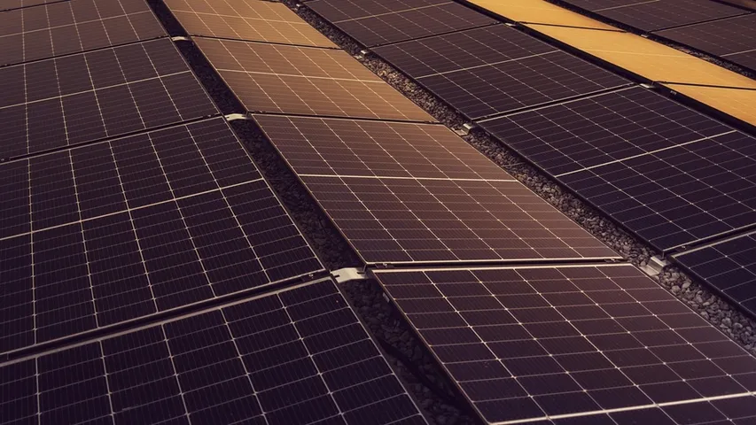 Antaisolar featured TAI-Space, MetaRoof, and SolarAid platform to support diverse rooftop and ground-mounted PV needs in Europe. 