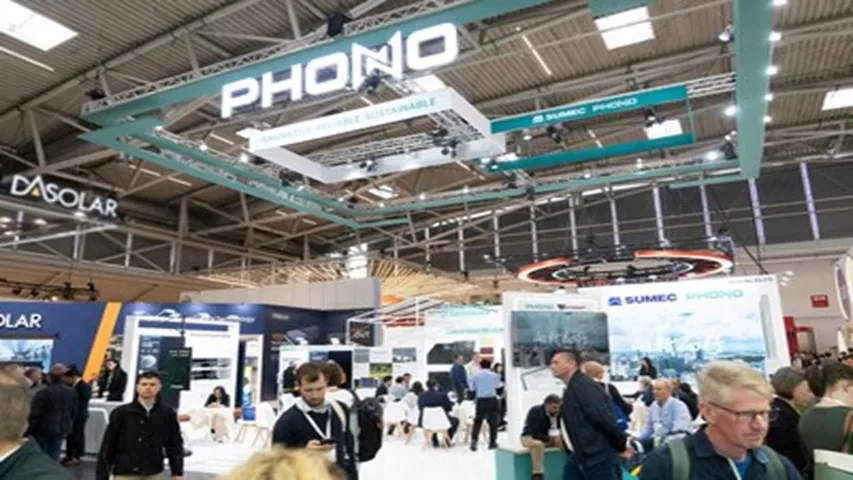 PHONO also introduced high-transmittance and customizable PV modules for BIPV and greenhouse use. 
