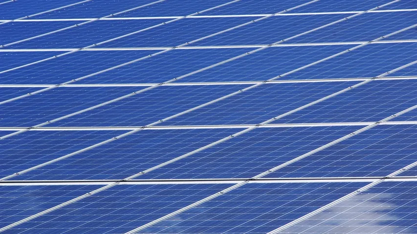 Bidders have been asked to submit an EMD of ₹1,100 per kW with validity of 12 months from bid deadline.
