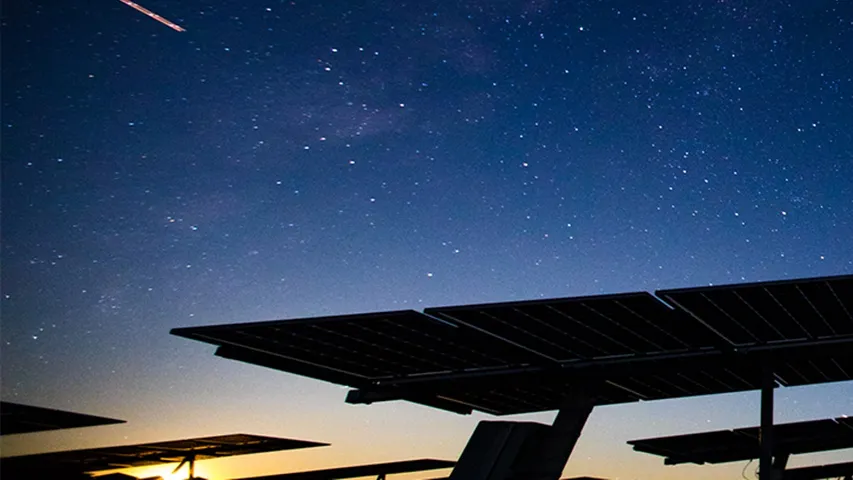 The Hi-MO 9 modules have passed third-party tests for hail resistance, wind loading, and fire performance.