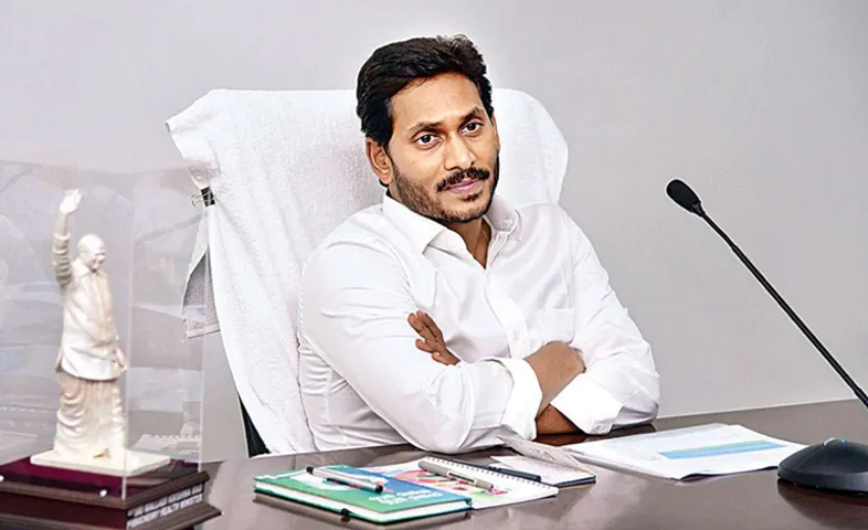 Andhra Pradesh posts decline in liquor consumption