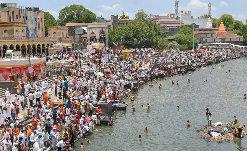 Mandir Mahasangh seeks to ban liquor shop near temples