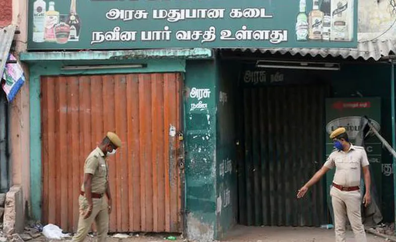 Tamil Nadu to stop functioning of 500 liquor stores