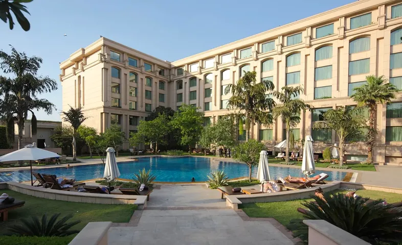 Delhi eases licence process for hotels & bars