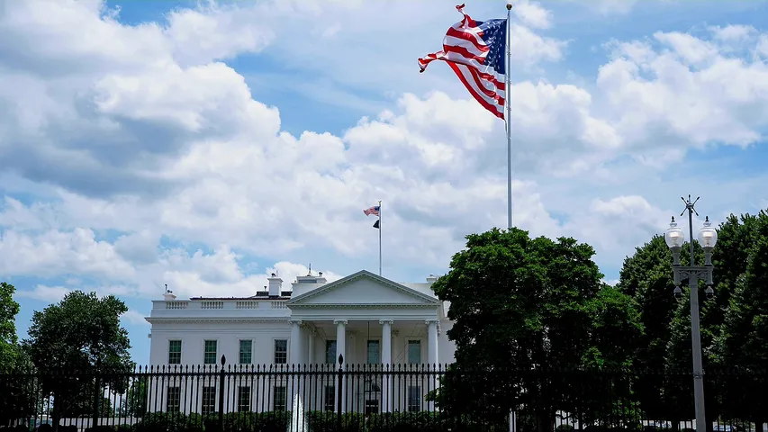 White House fence