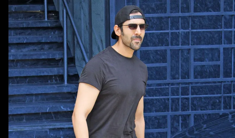 Kartik Aaryan Snapped Outside Hospital After His Arm Surgery, Check Photos