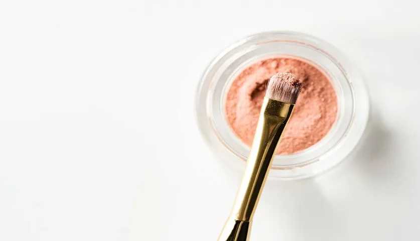 Try Homemade Primer To Get A Flawless Makeup