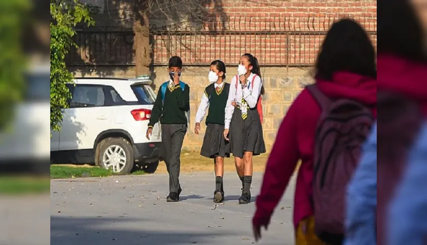 Covid-19 Scare: Goverment Orders Promotion of Class 1-8 and Class 11 Students Without Exams