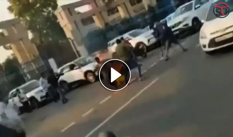 Dangerous Video: Woman, Daughter Set Themselves On Fire Outside UP CM's Office