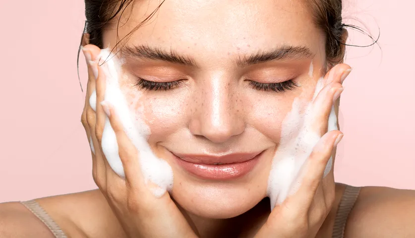 Layer Like A Pro! Learn How To Layer Your Skincare In The Correct Order