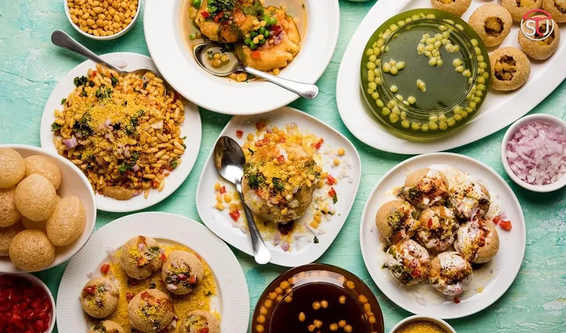 Top 10 Appetizing Street Food Of India That Can Always Let You Gorge On