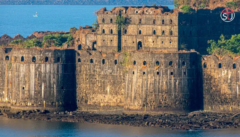 Murud Janjira Fort- The Undefeated Famed Fort of India