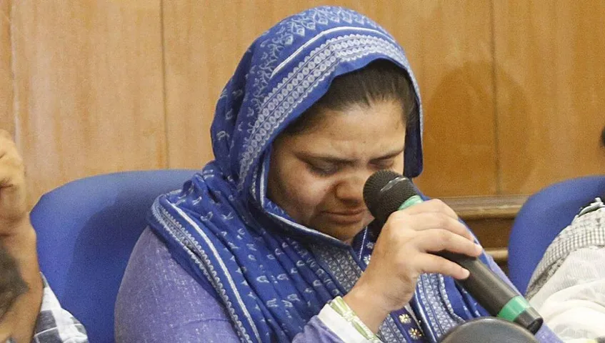 Supreme Court Shrug off Bilkis Bano's Review Petition!!