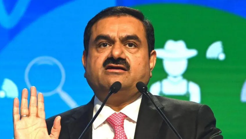 Adani's 7 Major Firms Down After Hindenburg Report!! See What the Report Reveals...