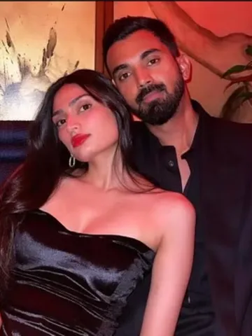 Athiya Shetty and KL Rahul Exchange Vows in a Traditional Ceremony