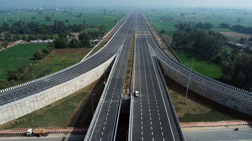 Delhi-Mumbai Expressway : PM Modi Inaugurates 246-km Delhi-Dausa-Lalsot Stretch