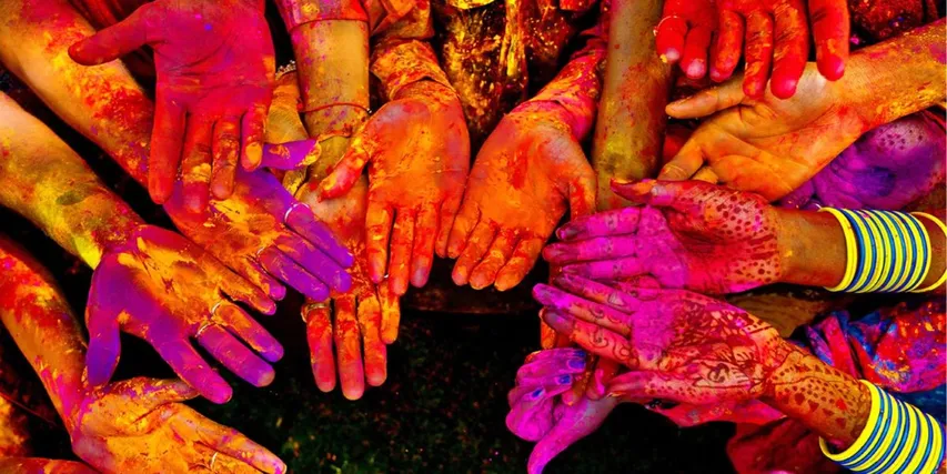 5 Stirring Tips For Your Holi Bash This Year