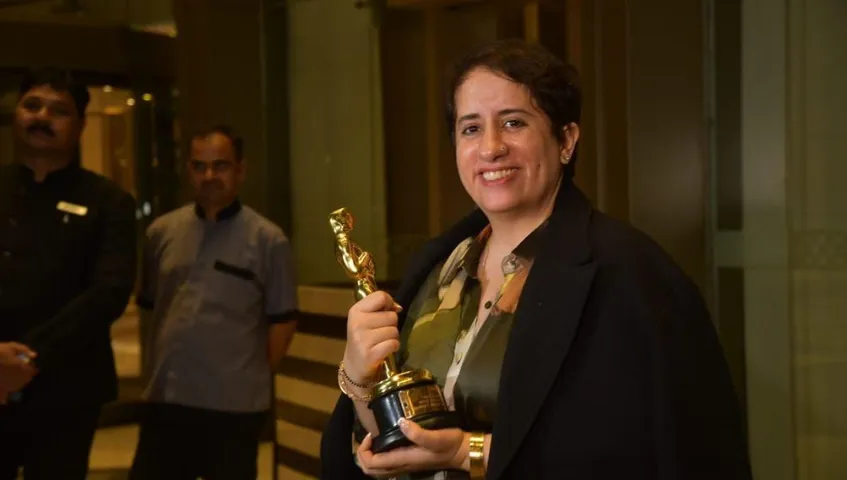 Guneet Monga Shares Her Happiness After Receiving the Oscar Award