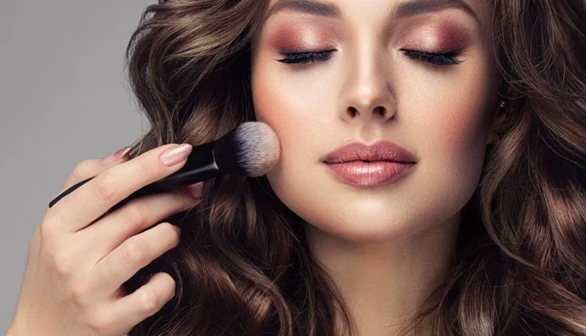9 Pro Makeup Tips to Look Flawless on Baisakhi and Eid-ul-Fitr 2023