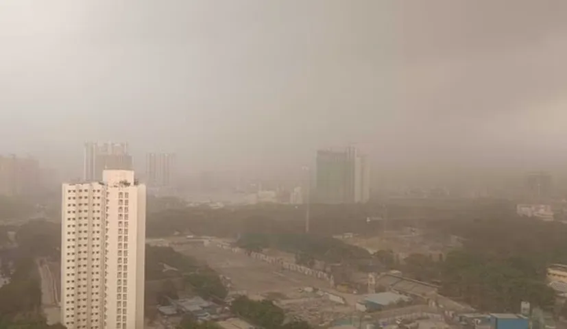 Mumbai rains: Thane, Ghatkopar and Surrounding Areas Lashed by rain, Dust Storm and Strong winds